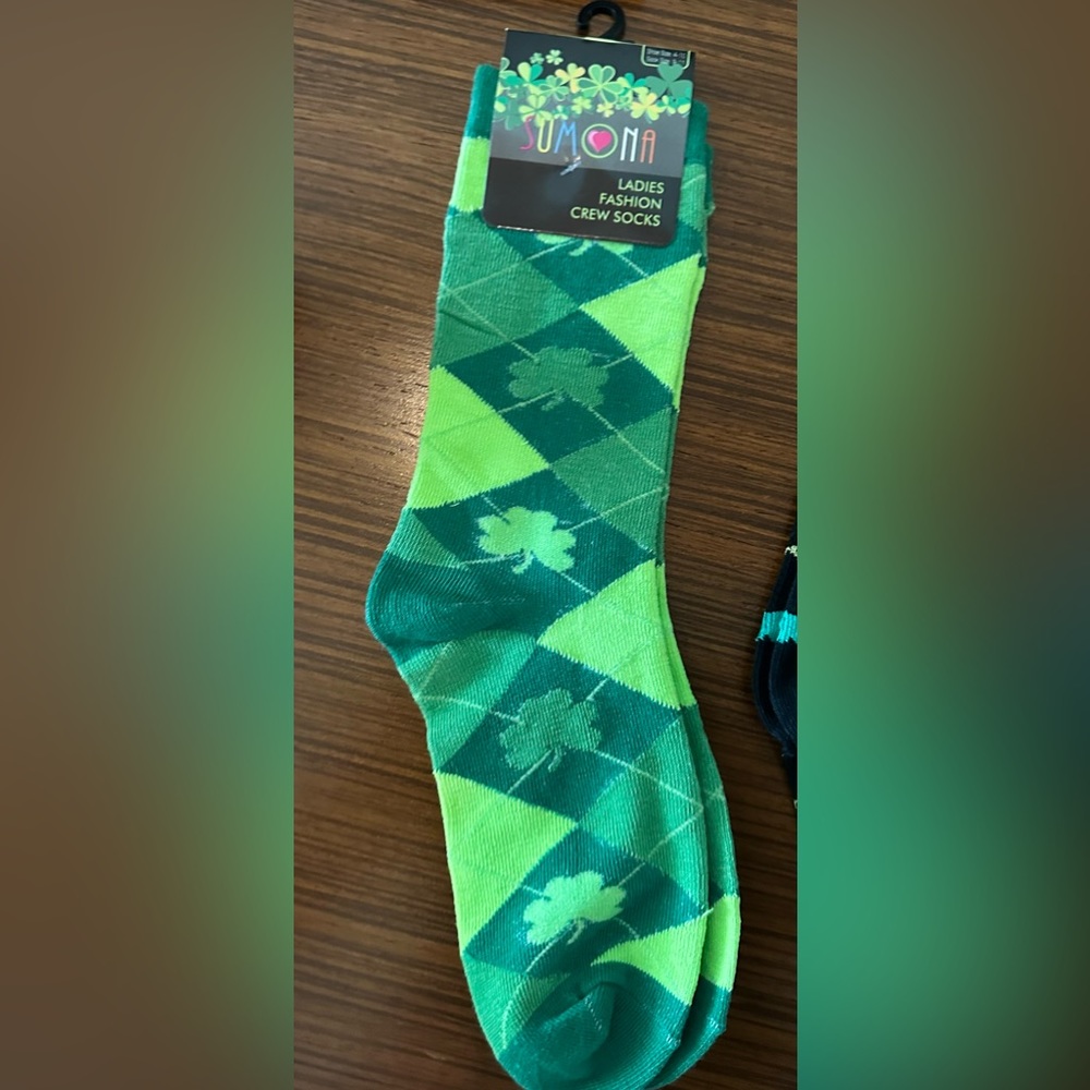 Women’s St. Patrick’s Day Socks Size 9-11 shoe size 4-10. Brand new.